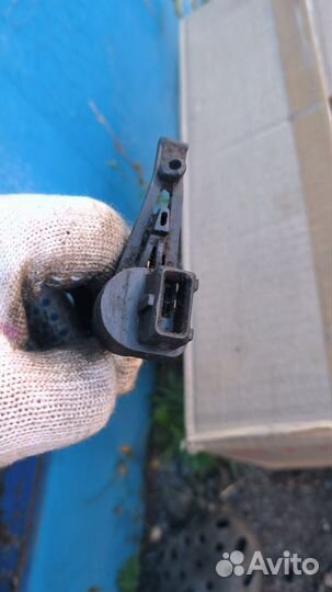 Датчик скорости Audi 100 c4 a6 c4