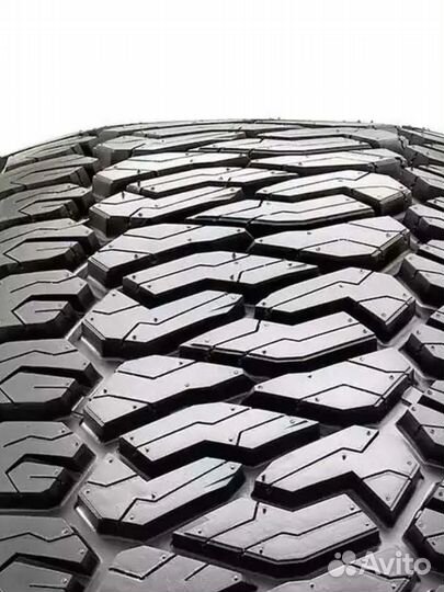 Maxxis AT-811 Razr AT 275/70 R18 125S