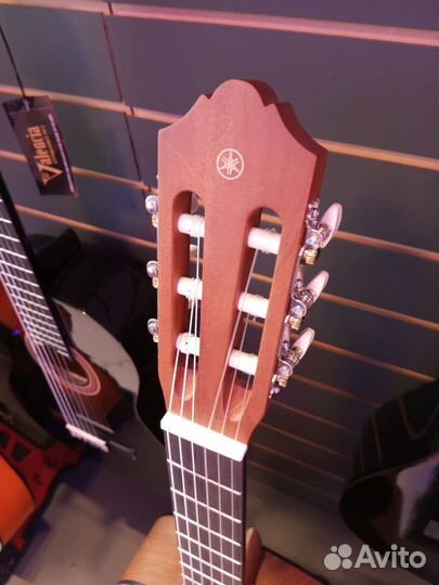 Гитара yamaha c40