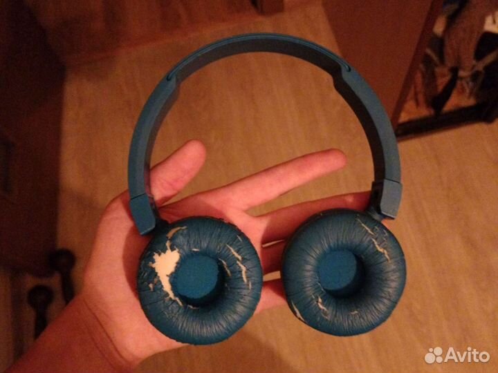 Беспроводные наушники jbl