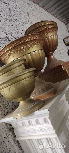 Кашпо горшок для цветов