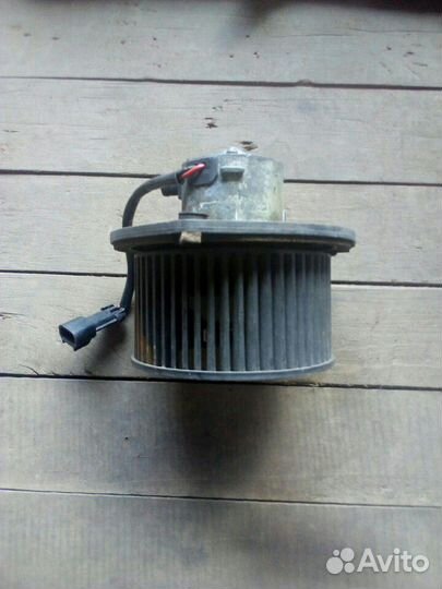 Электродвигатель отопителя