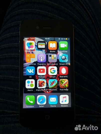 Продаю Apple iPhone 64 gb в хорошем состоянии