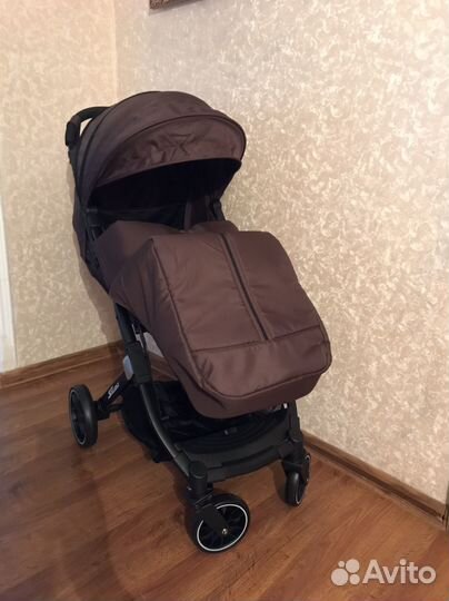 Коляска новая прогулочная С сумкой