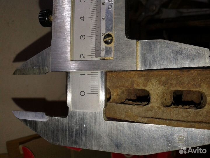 Тормозные диски и тормозные колодки