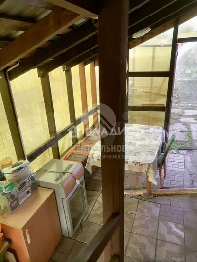 Дом 50 м² на участке 4 сот.