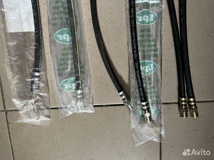 Тормозной шланг Мерседес W 126/115/123/116