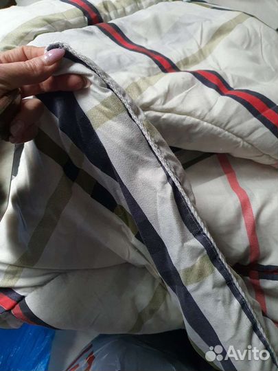 Одеяло 1.5 спальное