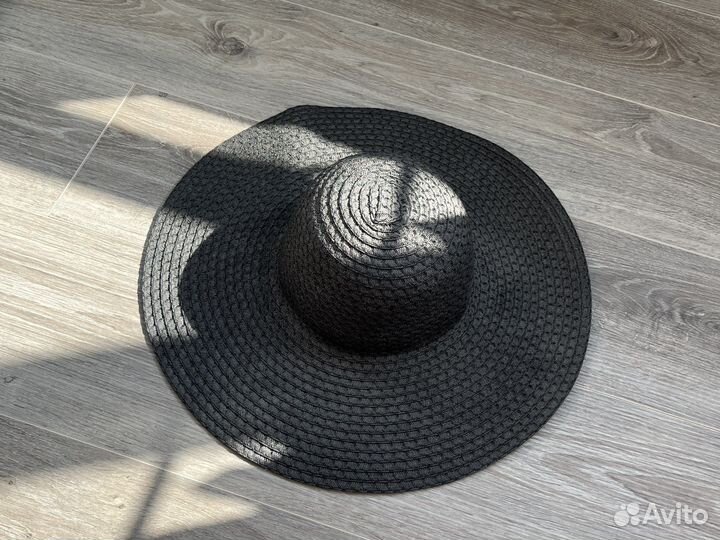 Шляпа женская (бронь)