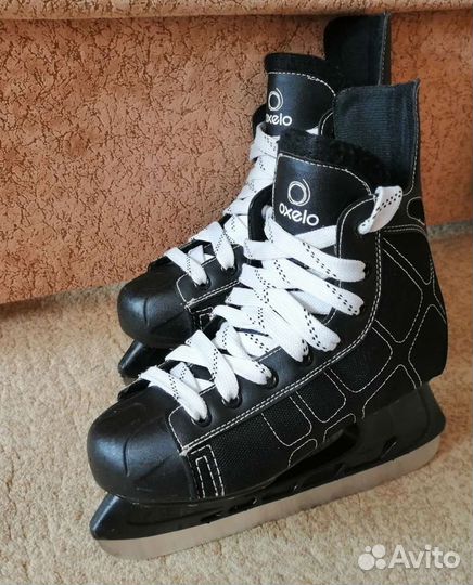 Коньки хоккейные