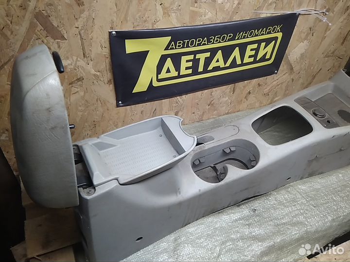 Центральная консоль Kia Cerato 1