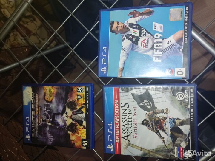 Sony playstation 4 PS4 pro 1tb с играми