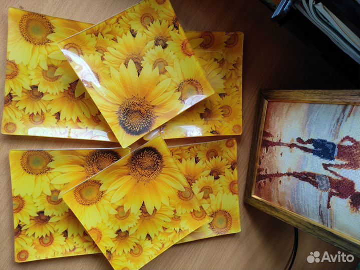 Квадратный набор тарелок