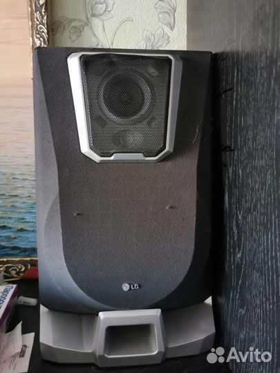 Музыкальный центр LG