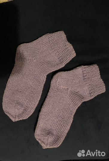 Шерстяные вязаные носки ручной работы