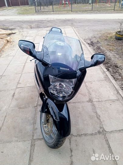 Мотоцикл Honda CBR 1100 XX Black bird