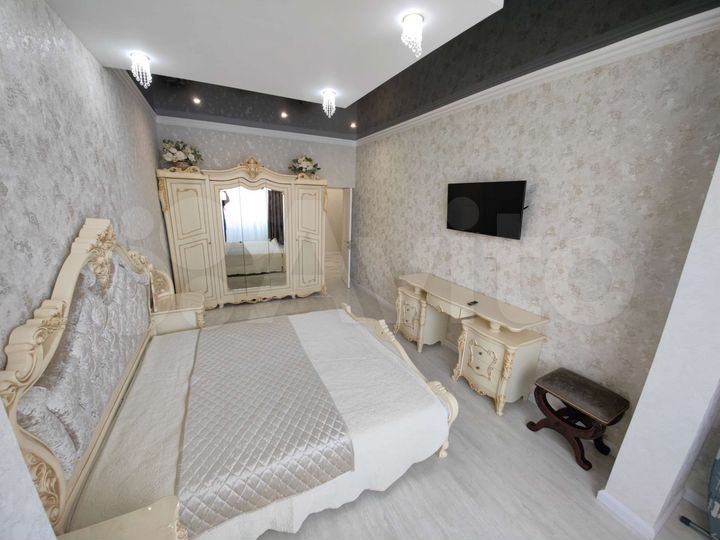 3-к. квартира, 90 м², 4/9 эт.