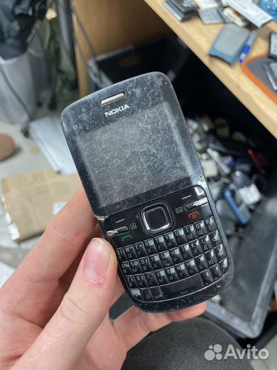 Nokia C3, 3/32 ГБ