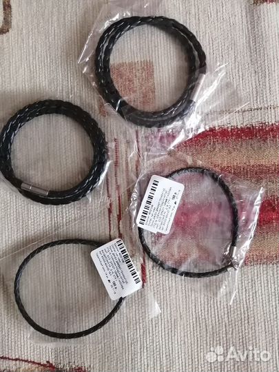 Кожаный браслет женский