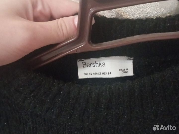 Свитер женский