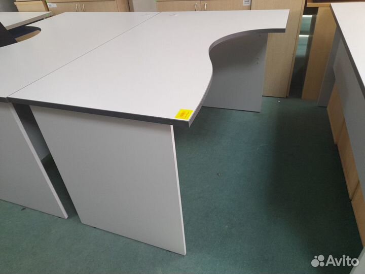 Стол эргономичный Новый