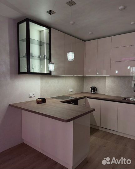 Стильный кухонный гарнитур доставим завтра