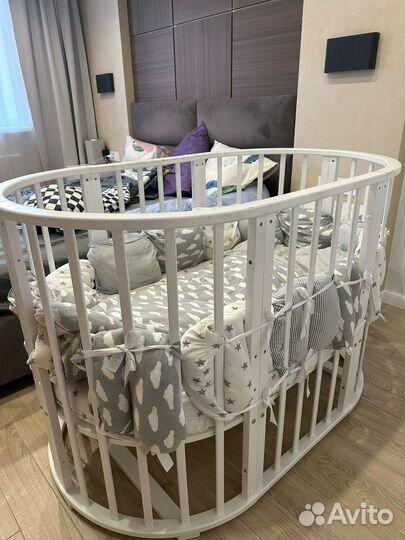 Детская кроватка трансформер с маятником