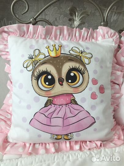 Комплект в детскую кроватку:бортики и одеяло