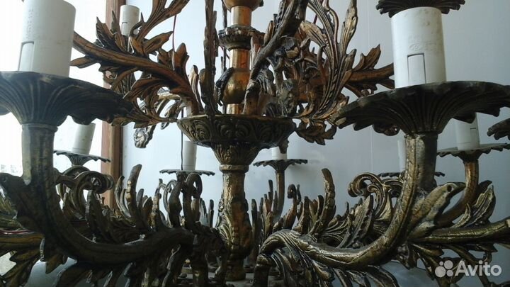 Люстра бронзовая новая