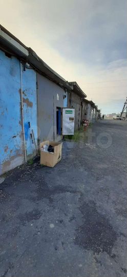 Гараж, > 30 м²