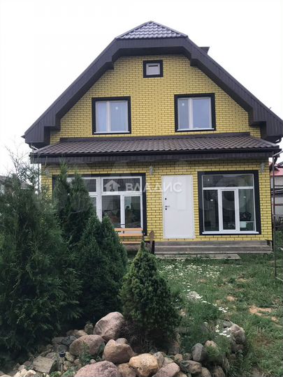 Дом 252 м² на участке 8 сот.