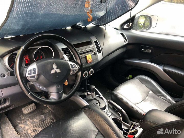Mitsubishi Outlander 3.0 AT, 2008, 220 000 км