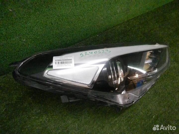 Фара правая Hyundai Tucson