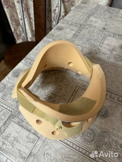 Бандаж ортопедический для шеи Филадельфия