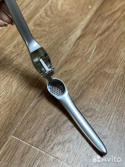 Чеснокодавка taller