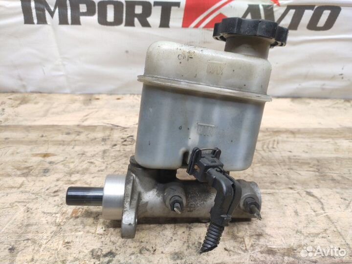 Главный тормозной цилиндр Hyundai Santa Fe CM D4EB