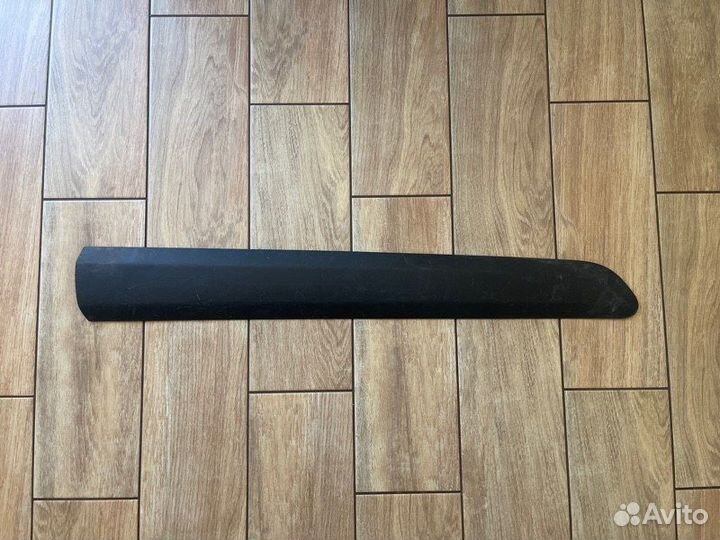 Накладка двери передняя правая Citroen Berlingo 2