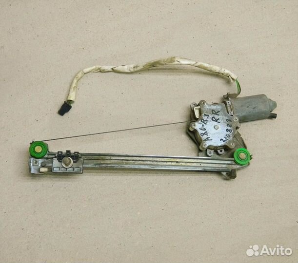 Стеклоподъемник электро задний правый Audi 80 B3