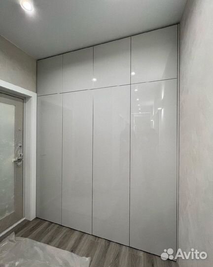 Шкаф в прихожую