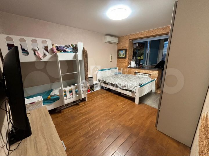 Комната 15 м² в 2-к., 10/14 эт.