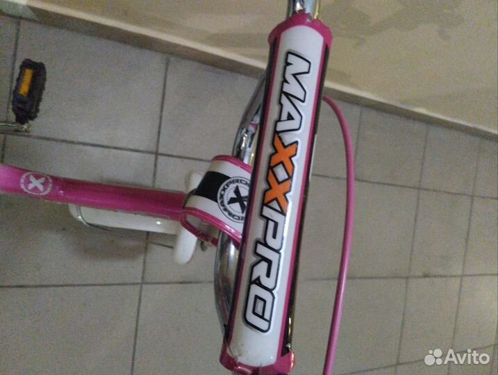 Детский велосипед 16