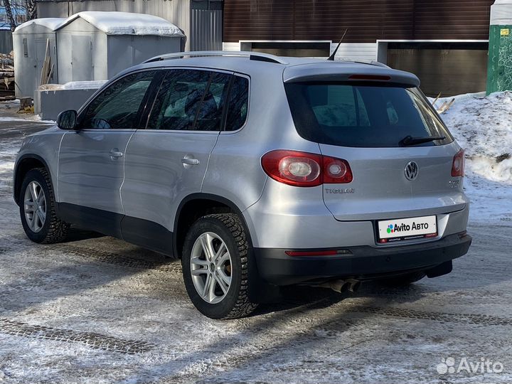 Volkswagen Tiguan 2.0 AT, 2010, 163 000 км