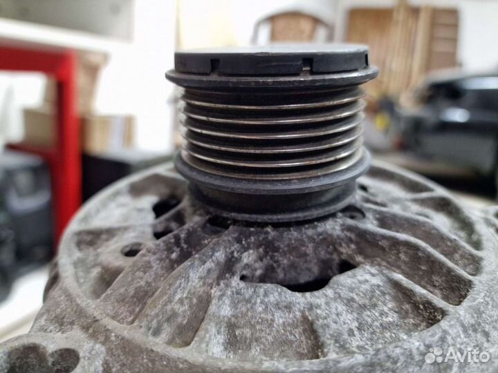 Генератор 120A 071903023A Audi/Volkswagen/Skoda