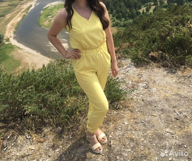 Комбинезон женский 44