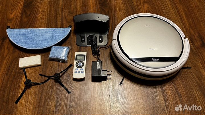 Робот пылесос ilife v50