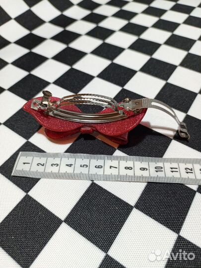 Заколка для волос