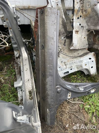 Порог левый со стойкой kia rio 3 седан