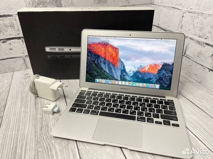 Apple MacBook Air 11 2011 128гб
