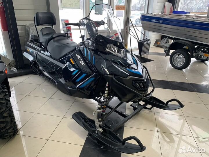 551 RM vector Снегоход