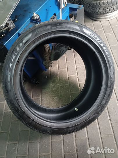 Pirelli P Zero 315/35 R21 111Y